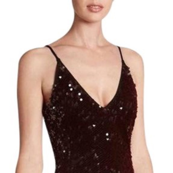 Dress the Population Vanessa Velvet Gown in Maroon - Picture 4 of 11